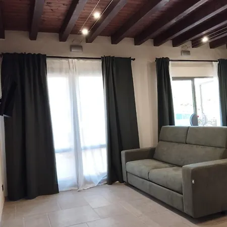 Occhio Di Adone Bed and Breakfast *